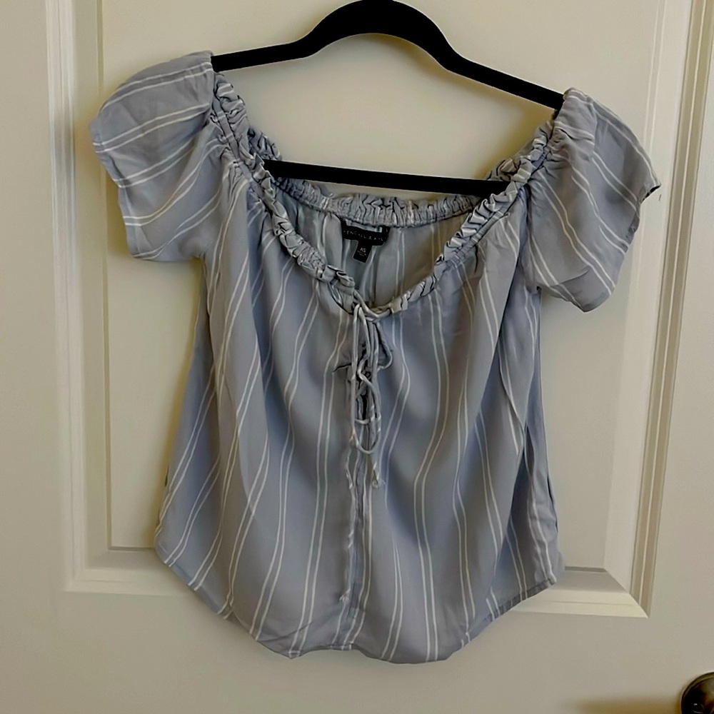 Kendall and Kylie blouse with cap short sleeves